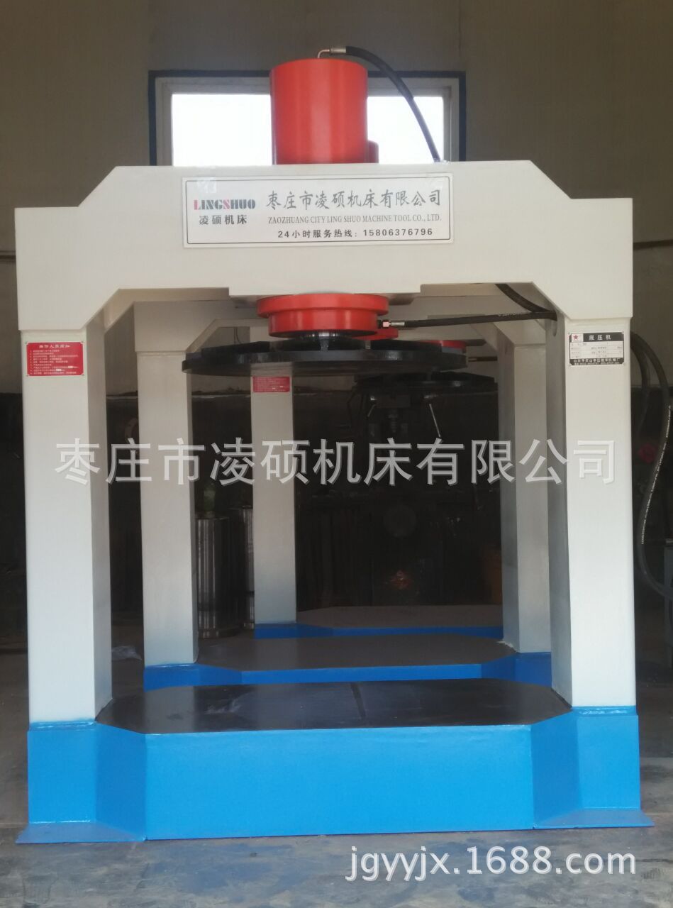 125吨压胎机整机2