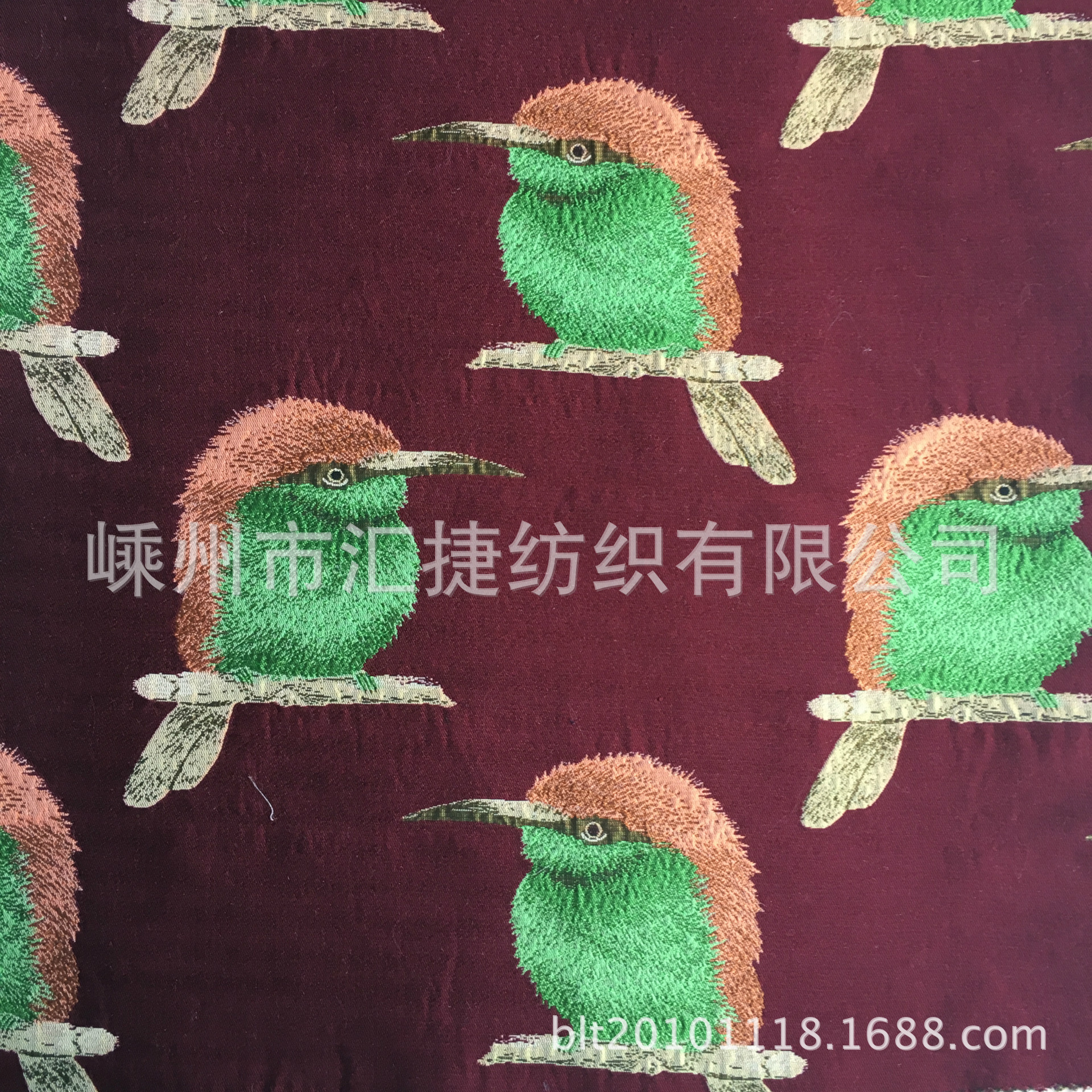 厂家供应色织提花面料高精密色织鸟图案提花布涤棉交织服装面料