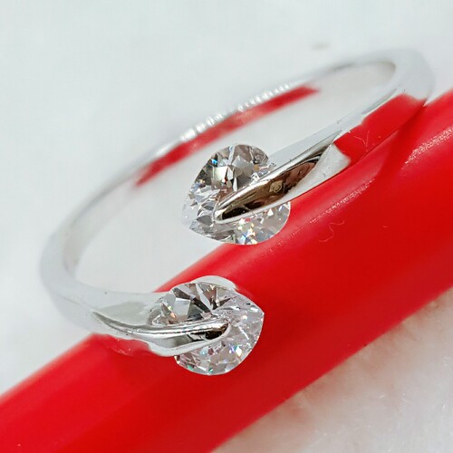 Foreign trade export jewelry Korean style crystal inlaid diamond hollow living ring wholesale boutique jewelry store