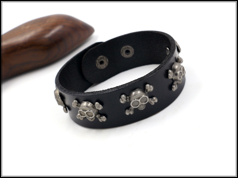 1 Piece Fashion Skull Pu Leather Alloy Menu0027S Bangle