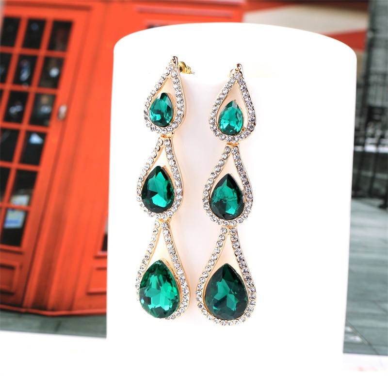 Geometric Diamond Alloy Earrings display picture 6