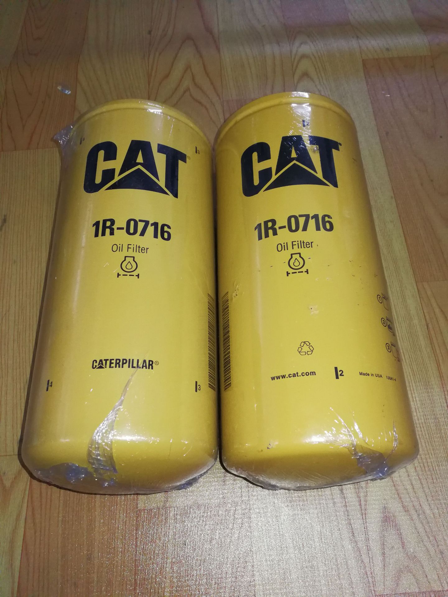 供应发动机原厂滤芯器1R-0716