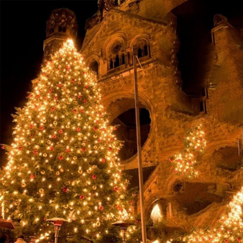 ʥ���ڻ���װ�ε���ʥ����װ�νڼ��չ���ҹ����Χ