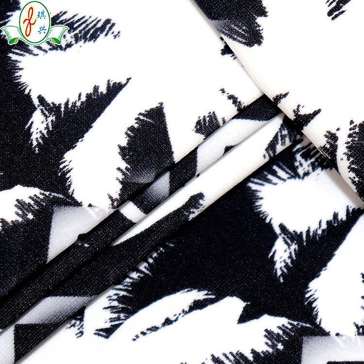 ����ֱ�����ڵ����� �ڰ�Ҭ��ӡ��Ӿ������ ������֯ӡ������Ů