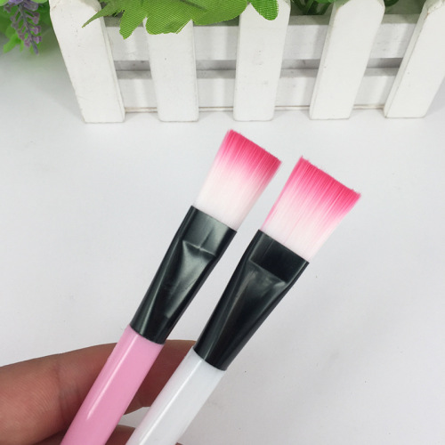 Wholesale facial mask tools, white pole facial mask brushes, makeup brushes, Yiwu makeup brush tools, foundation two-color brush