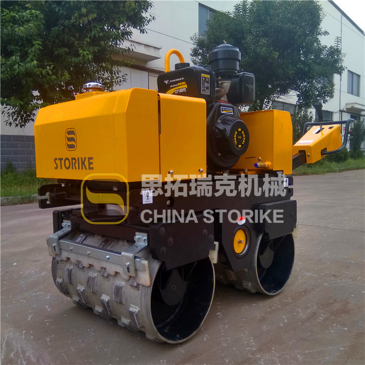 全液压手扶压路机11