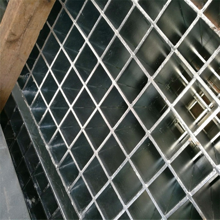 镀锌钢格栅板船舶甲板用踏步板出口标准钢格板3033050热浸锌格栅