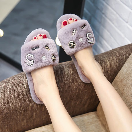 Giày nữ mới 2018 bán buôn phiên bản tiếng Hàn của một từ kéo về nhà mang dép lê đế bằng phẳng chống trượt Dép lông cừu