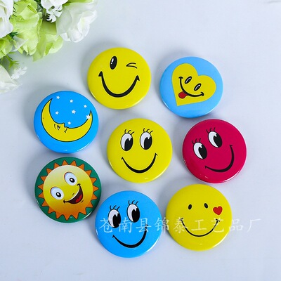 supply Tinplate badge personality badge customized Tinplate badge Cartoon comic Chest badge Customized