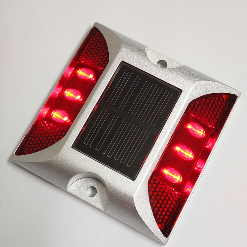 工厂爆款铸铝6LED道路钉太阳能发光突起路标反光钉隧道有源道钉|ms