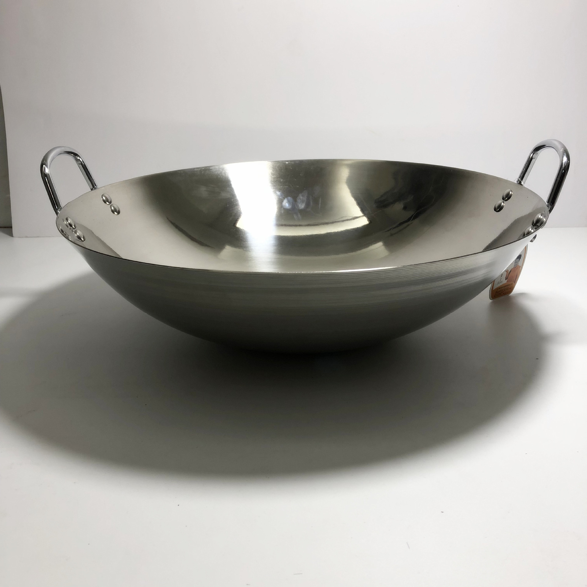 新炒锅怎样用 (新炒锅怎样用才不粘锅)