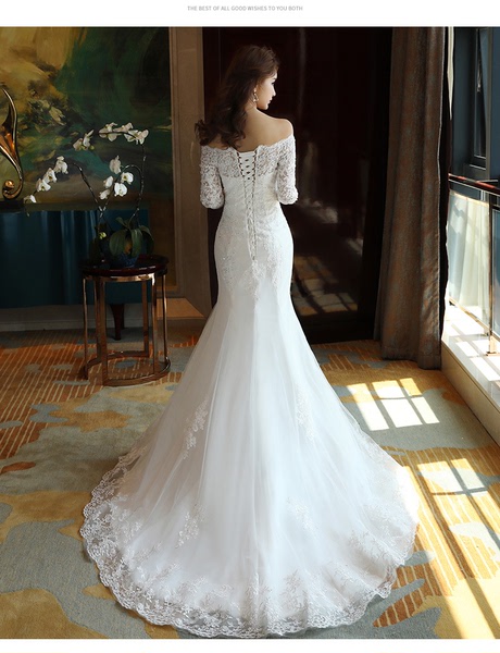 Wedding dress new bride with a word shoulder waist thin tail small tail and dream wedding dresses
