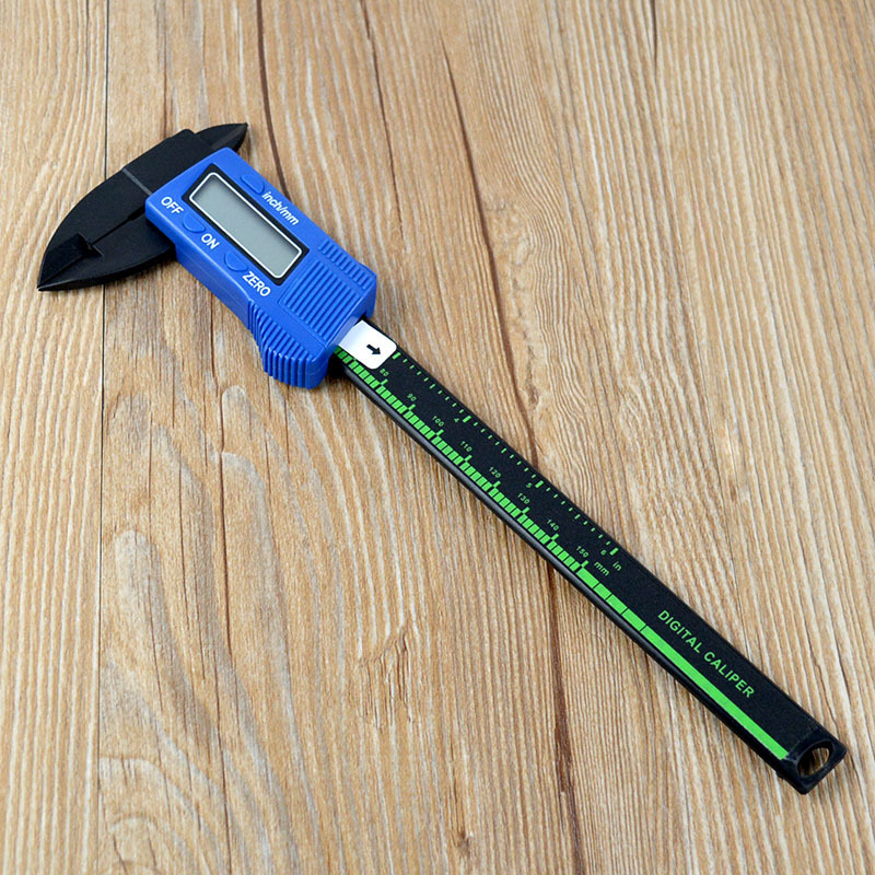 外贸热销高精度塑料碳纤维电子数显游标卡尺带深度150mm标尺测量