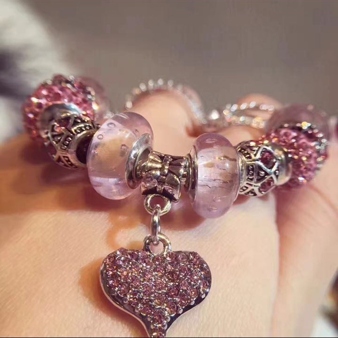1 Piece Fashion Heart Shape Alloy Glass Inlay Rhinestones Unisex Bracelets display picture 1
