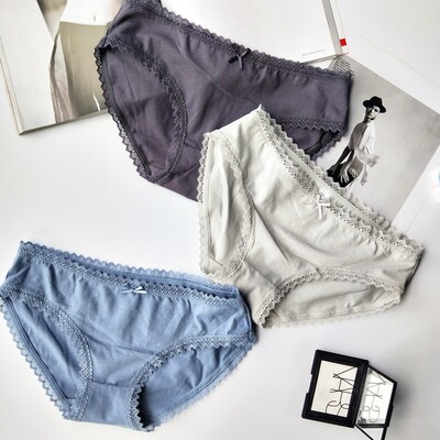 秋冬新款舒适简约纯色中腰学生棉内裤女士三角裤蕾丝边可爱416|ms