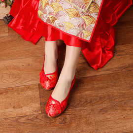 新款老北京布鞋女鞋坡跟牛筋底民族风女单鞋红色婚鞋龙凤旗袍褂鞋