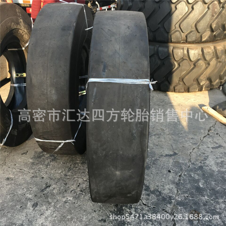 现货供应12.00-R24-20 L-4S井下铲运机光面轮胎 工程车轮胎