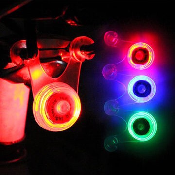 Bicycle cushion taillight night riding frog light Hot Wheel small hanging light silicone light safety warning light Bicycle cushion taillight night riding frog light Hot Wheel small hanging light silicone light safety warning light
