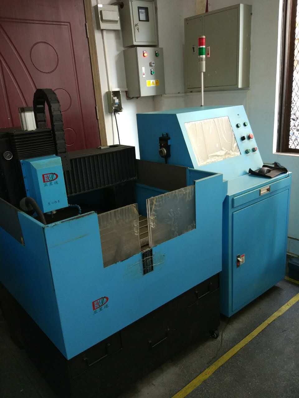 二手精雕高光机亚星迪高速精雕机维宏系统YXD-480半罩雕铣机