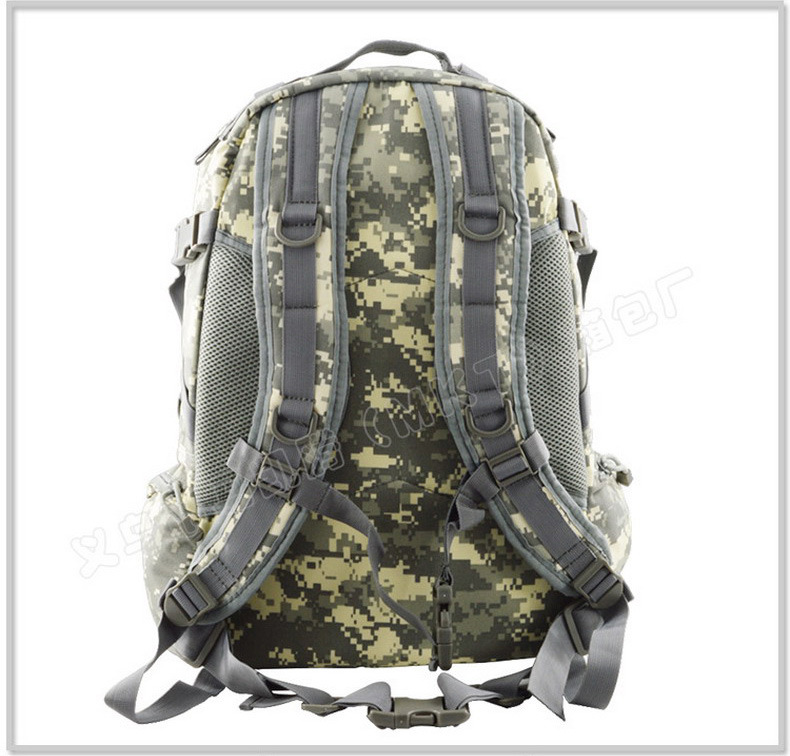 ACU迷彩_缩小大小_02