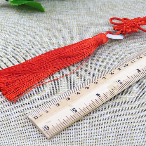 Factory direct sales No. 5, six-plate Chinese knot, automobile winery gift flute, jade piece, tassel Chinese knot wholesale
