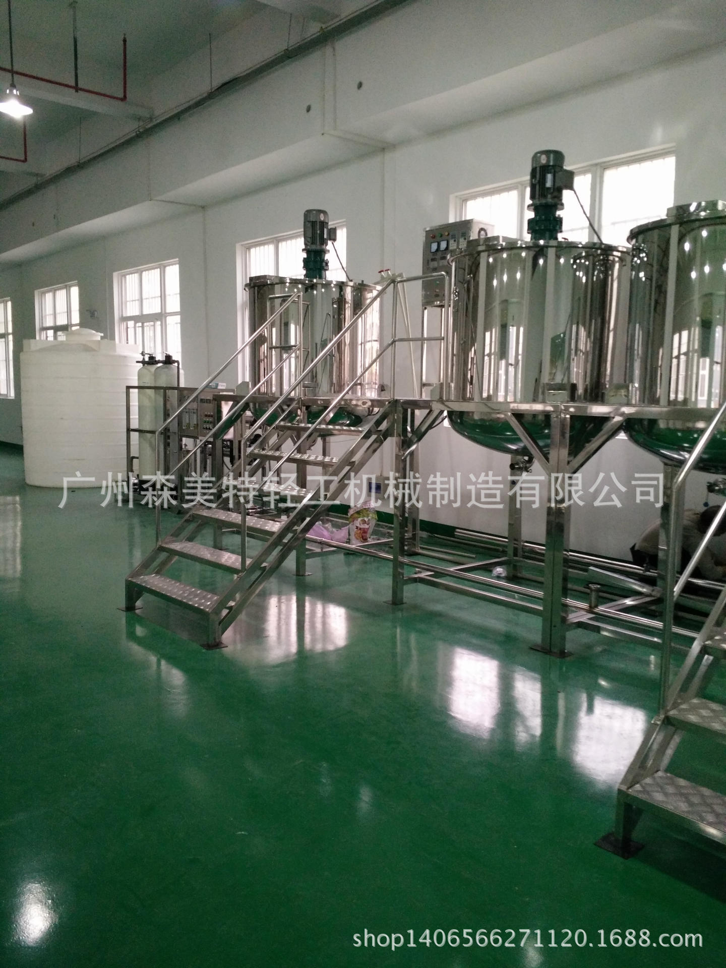 洗车液制造设备 1吨轮胎蜡设备 固蜡设备 玻璃水设备 洗手液设备