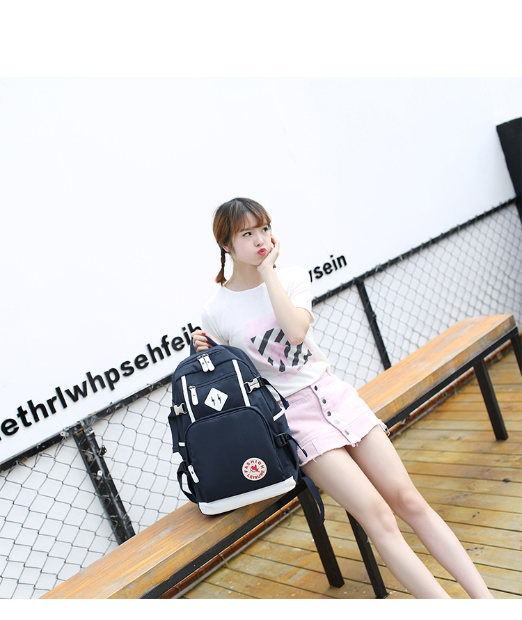Fashion Solid Color Square Zipper Functional Backpack display picture 2