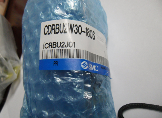 现货SMC 旋转气缸CDRBU2W30-180S CDRB2BW20-180S