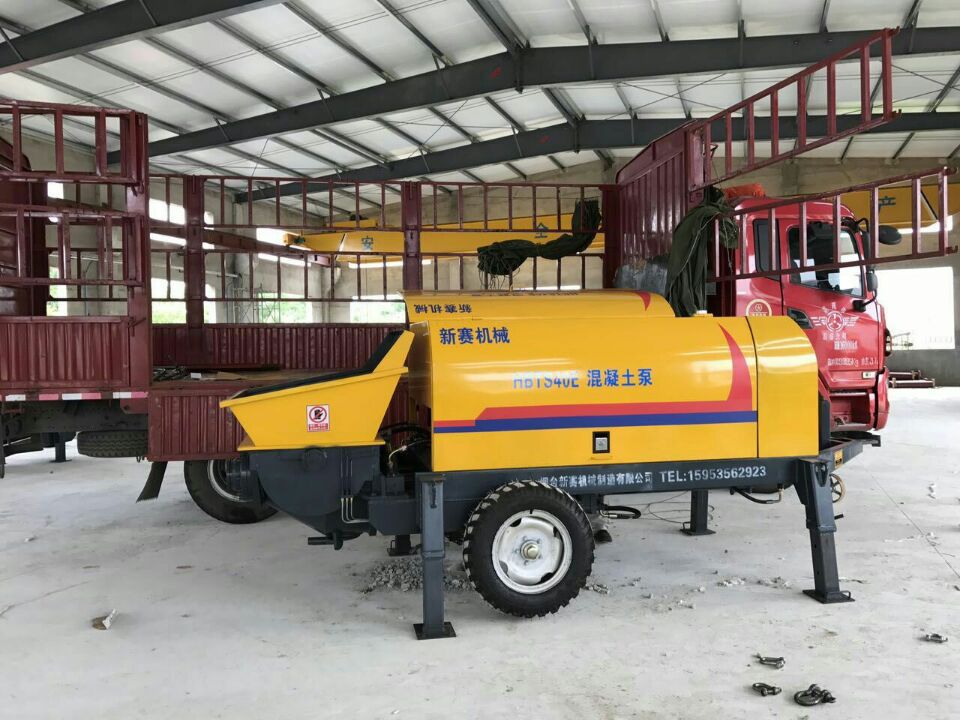 地泵 泵送垂直高度80-90米 粒径3cm 卧式输送泵 拖泵 40泵 拖泵