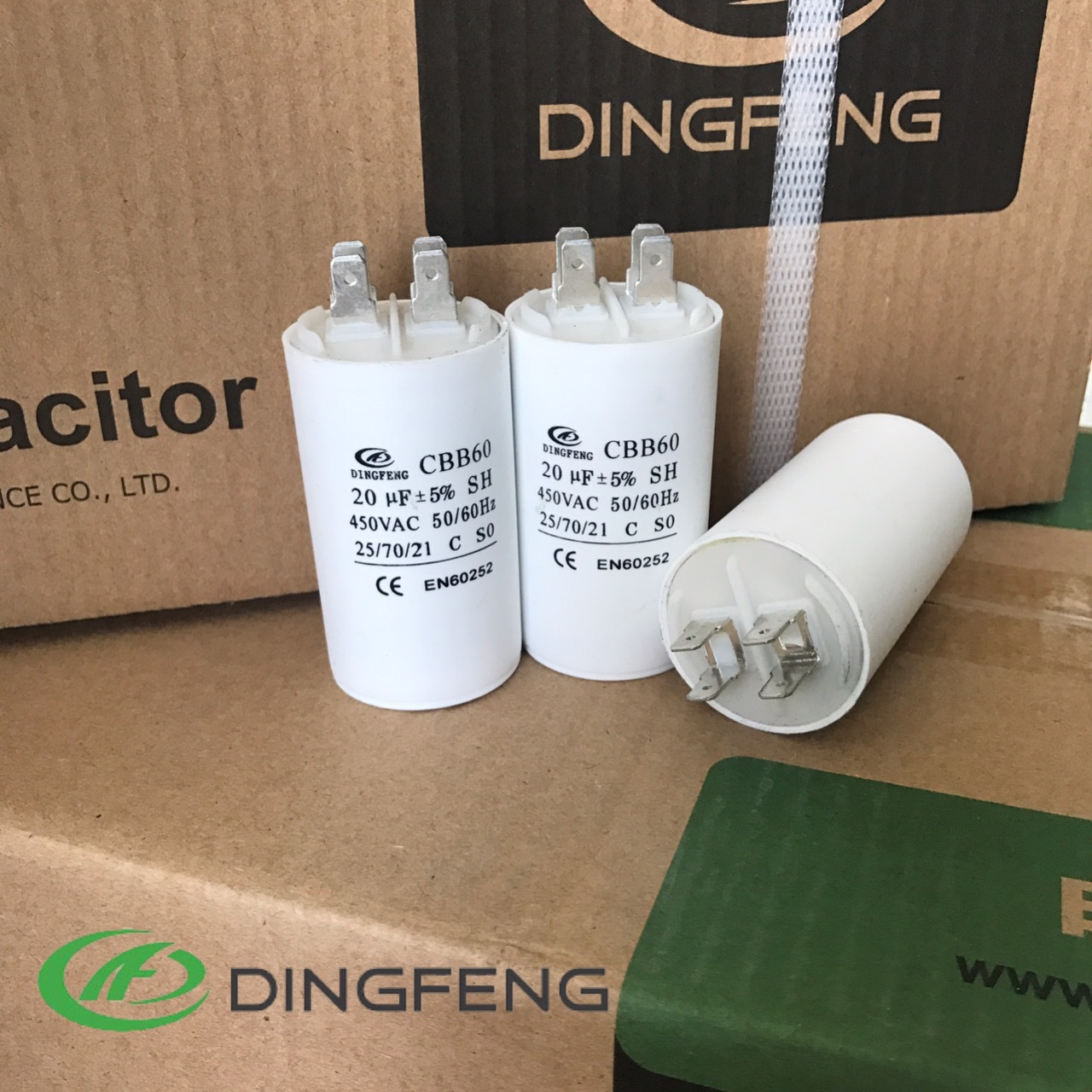 适合出口配套 塑壳平底  运转电容 30uf  适用水泵