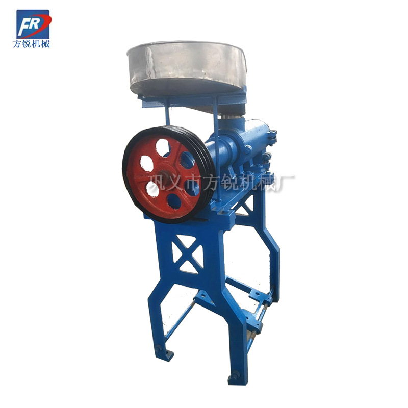 多功能米线机 云南米线机 家用自动米粉机 小型米线机多少钱