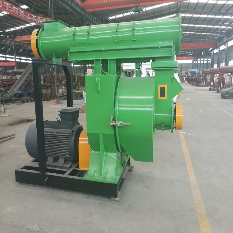 4-6吨山东济宁田农锯末粉制成颗粒的机械发至广西省北海