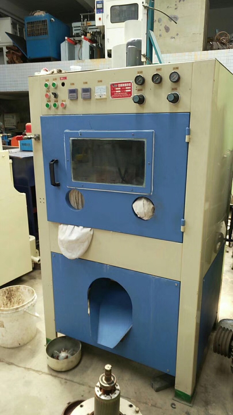 超低价出售二手多功能喷砂机机械高效喷砂工艺自动小型