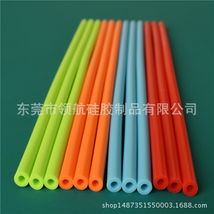 食品级硅胶儿童吸管批发厂家 耐高温无味的可再用环保吸管