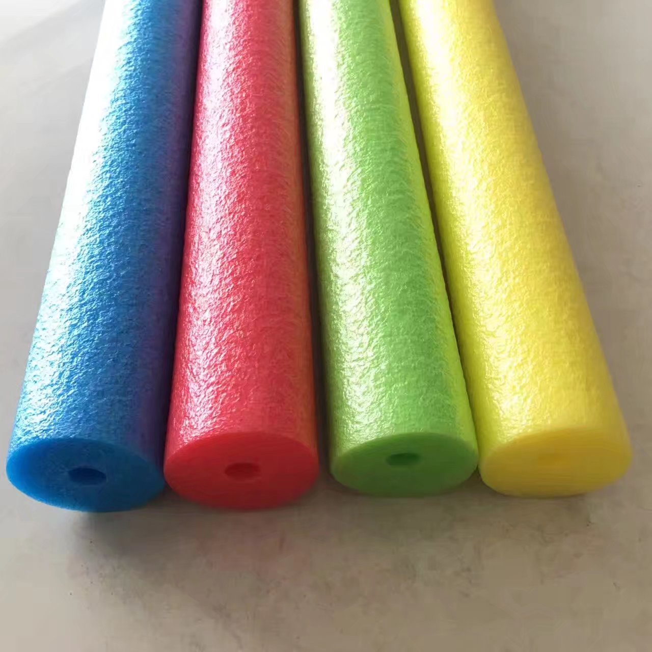 捷昕供应 60实心泡沫棒 水上玩具漂浮棒 无味珍珠绵游泳棒