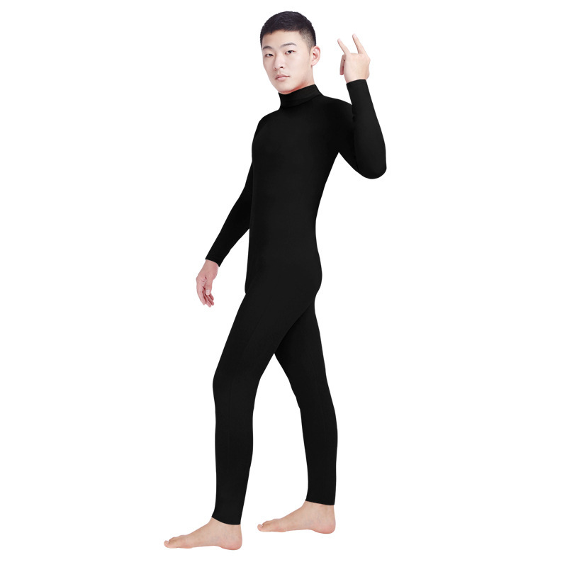 ウルトラマン服のレオタードが痩せています。|undefined
