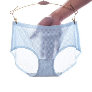 һƬʽ���z͸��W��Ůʿ����ѝ�o��һƬ���������|�ձ�ˬŮʿ��ѝ