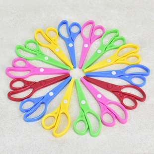 Children's Safety Scissors Hand-cut Paper Scissors Student Scissors Plastic Kindergarten Handmade Small Paper-cut Cute Stationery
