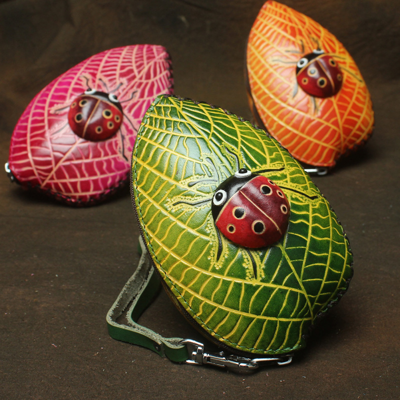 Handmade Vegetable Tanned Leather Coin Purse Cartoon Leaves Ladybug Single Layer Zipper Bus Card Bag Mini Lady Coin Bag