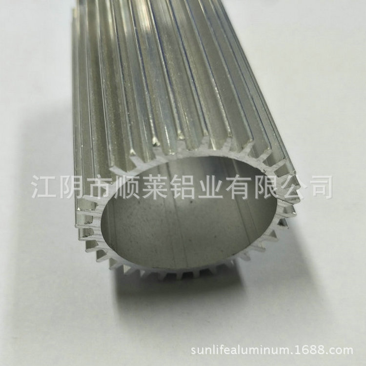 热销供应散热铝型材抗压型散热器型材电子散热器型材工业材散热快