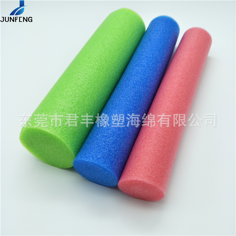 君丰厂家定制加密25kg epe实心棒  彩色异型洞洞墙泡沫棒