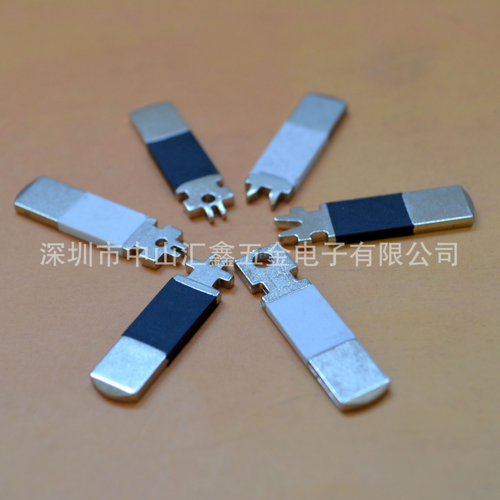 厂家直销澳规充电器插头片折弯澳式插脚澳标电源五金配件可过认证