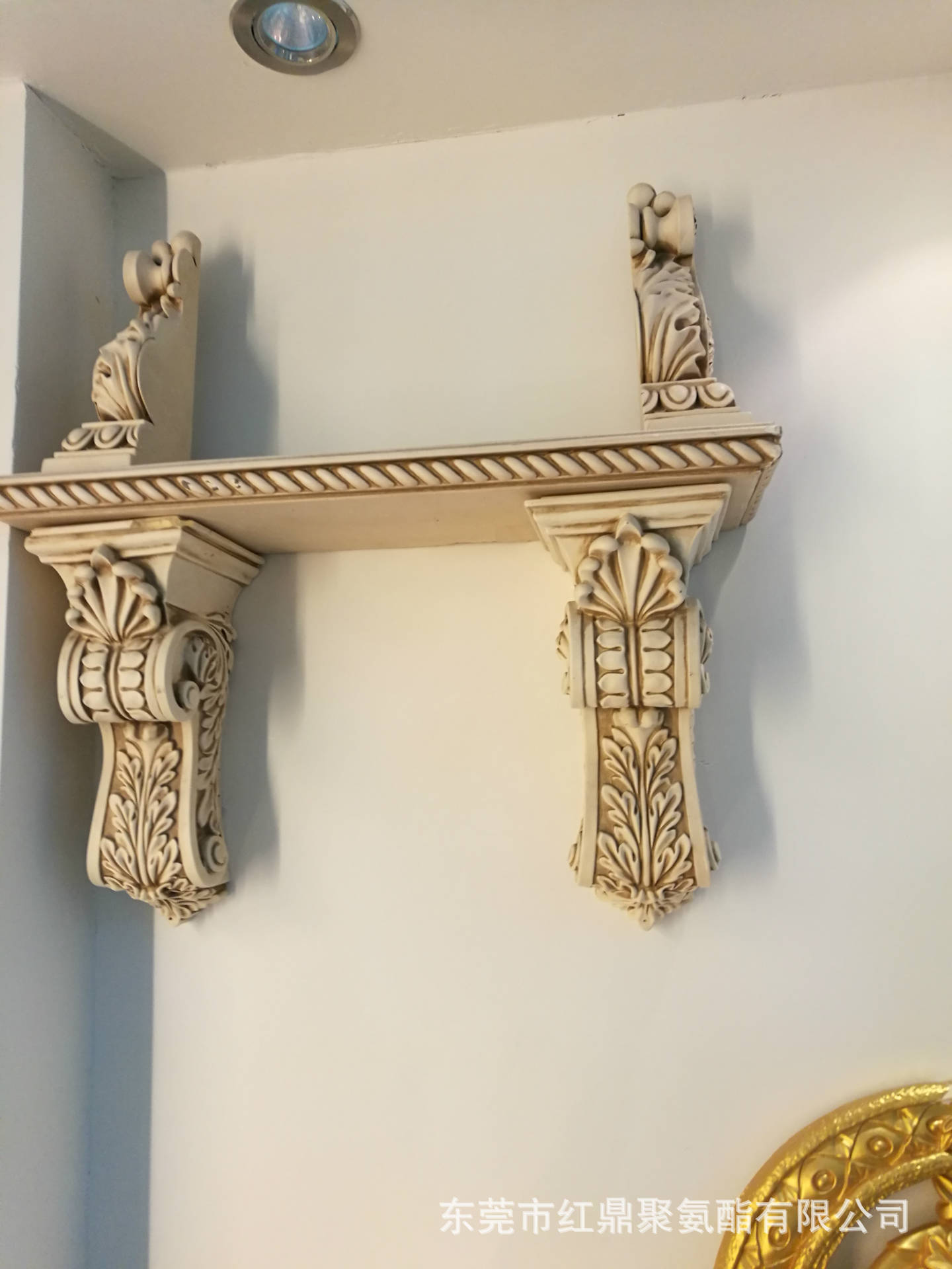 141东莞厂家聚氨酯仿木雕花饰件AB组合料发泡PU黑白料