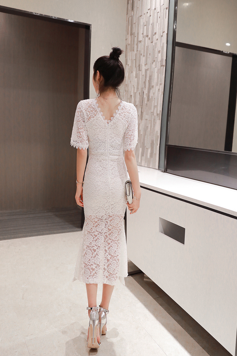 Đầm nữ cổ chữ V ren ôm body dáng dài — Màu đen chi tiết 9