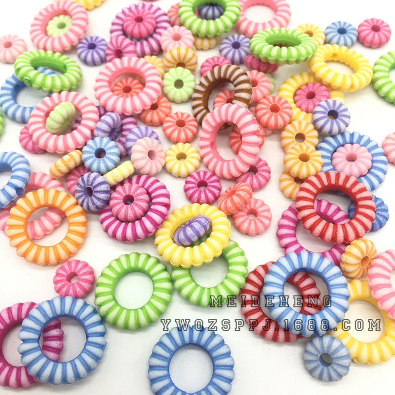 Wholesale of plastic washed striped circle beads, children's toys, beaded bracelets, necklaces and loose beads detail image 4