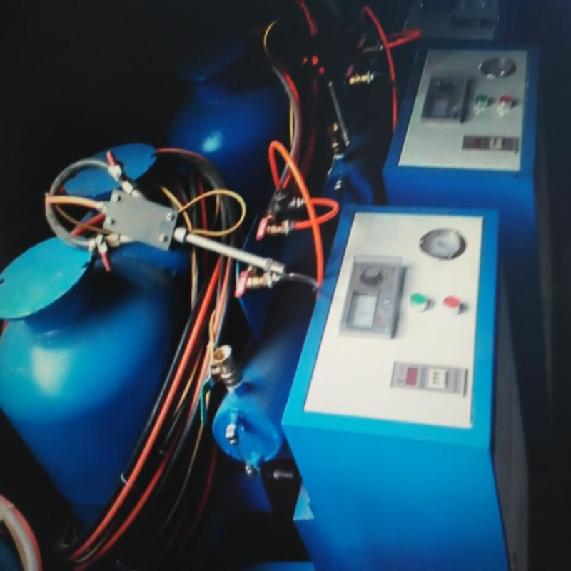 现场发泡聚氨酯定型设备 聚氨酯制冷喷涂浇注机厂家