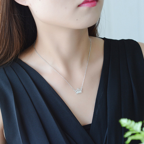 Korean version of the crown micro-inlaid zircon necklace versatile collarbone chain trendy women's Taobao hot-selling jewelry manufacturer direct sales