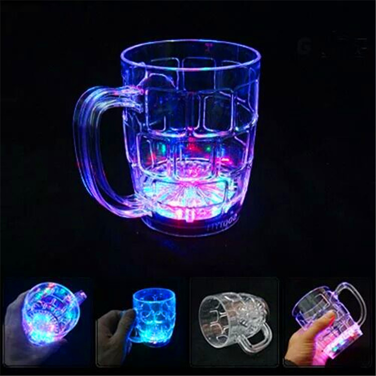Creative flashing wineglass