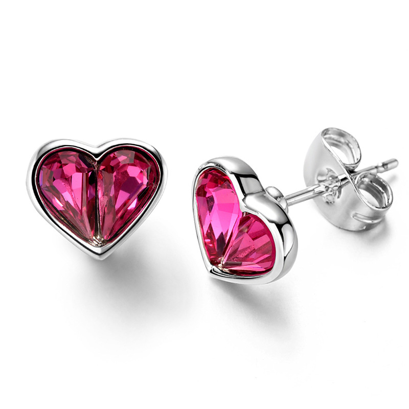 Heart Shaped Simple Austrian Crystal Stud Earrings Girls Earrings display picture 6