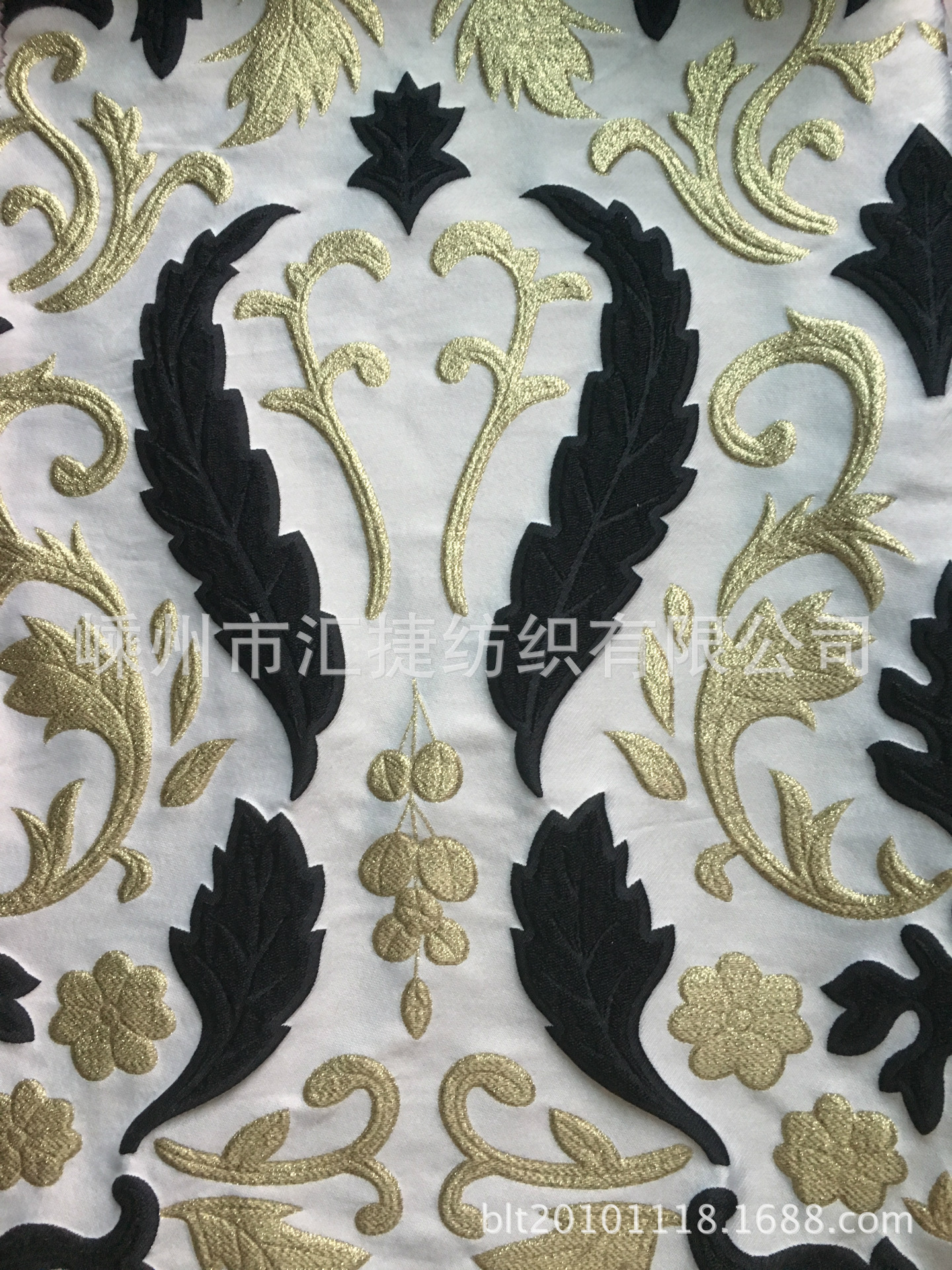 厂家供应色织提花面料高精密色织提花布涤棉交织梭织面料